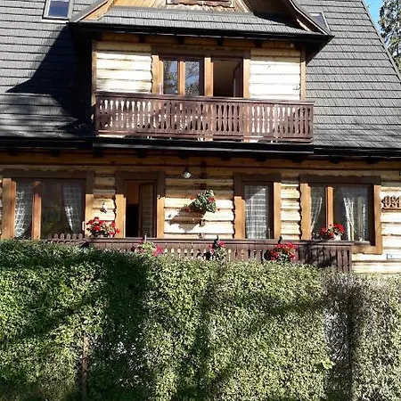 Apartman Osa Bogdanskiego 4 *