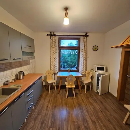 Osa Bogdanskiego 4 Apartman *